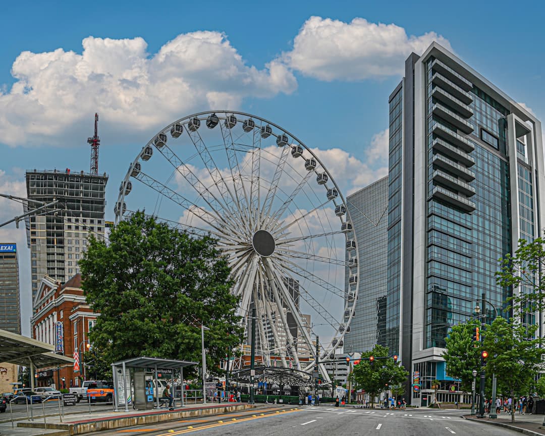 Georgia state map and capitol architecture
