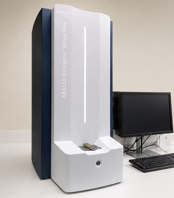 Bruker MALDI Biotyper sirius one with its analysis workstation